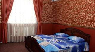 Гостиница Панорама Армавир Двухместный номер Делюкс с 1 кроватью и душем-4